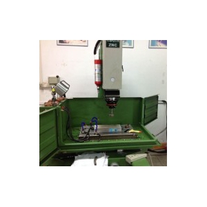 火花機 EDM and milling machines